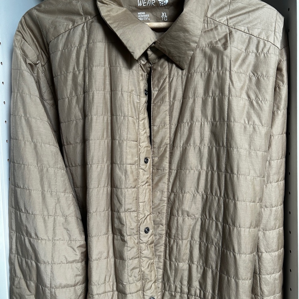 Mountain Hardwear Men's Light Brown Quilted Jacket